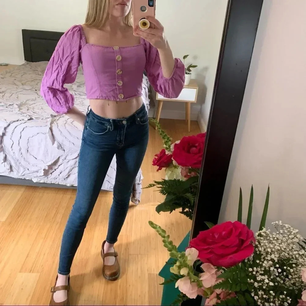 American Eagle Puff Sleeve Crop Top